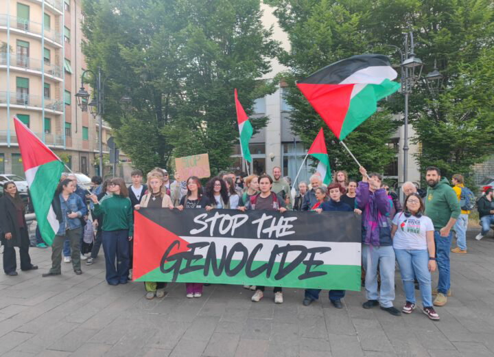 Flotilla ancora attaccata da Israele, la protesta ad Alessandria: “Governo blocchi gli accordi con Netanyahu”