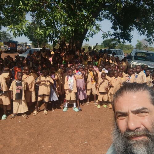 Acqua e servizi igienici nelle scuole della Guinea: missione in Africa per Ics Alessandria e la Croce Rossa