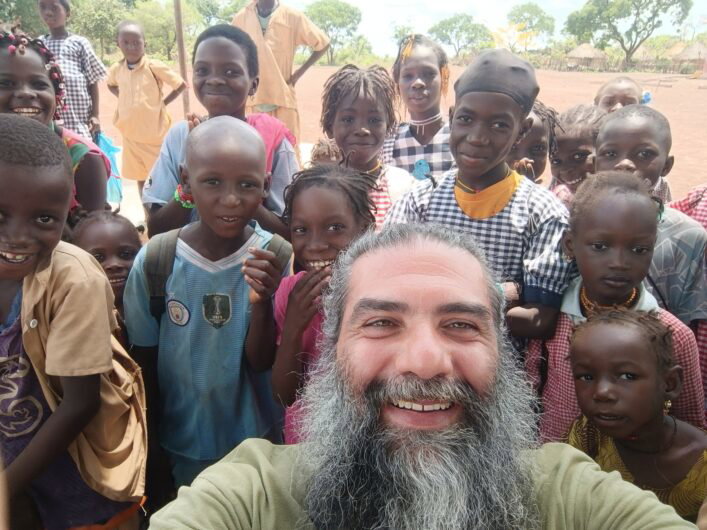 Acqua e servizi igienici nelle scuole della Guinea: missione in Africa per Ics Alessandria e la Croce Rossa