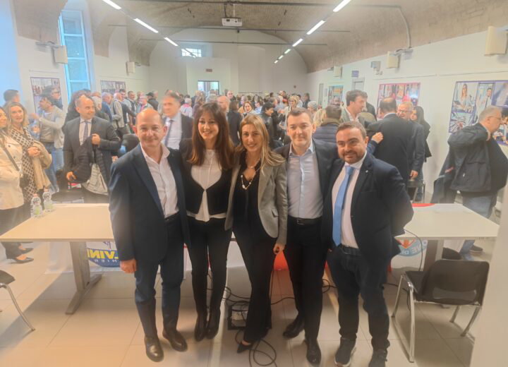 Il sindaco di Voghera Garlaschelli si ricandida con il centrodestra: “L’amministrazione del fare”