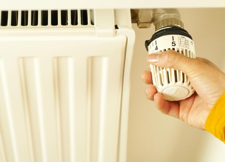 A Voghera il sindaco Garlaschelli autorizza l’accensione del riscaldamento per sette ore al giorno