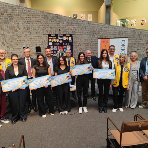 Borse di studio a cinque studentesse meritevoli dell’Istituto Cellini di Valenza