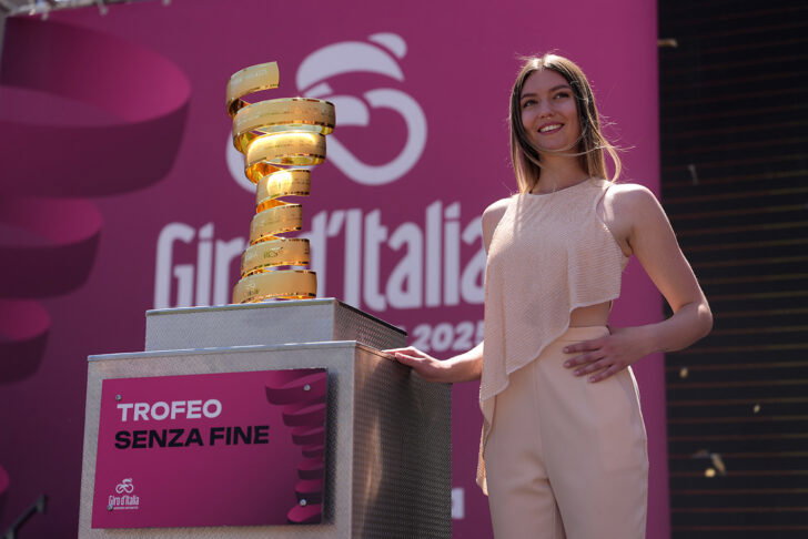 Il Trofeo Senza Fine arriva a Novi Ligure: esposizione speciale dal 25 aprile