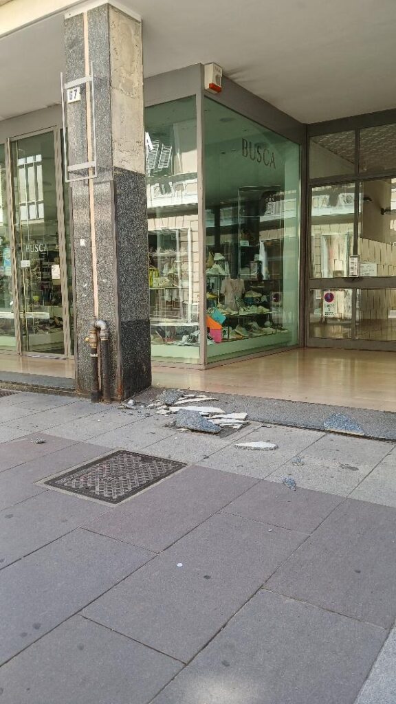 Crolla lastra marmo corso roma alessandria