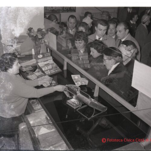 La “Dolce Vita” di Alessandria: le romantiche foto del cinema nel 1960
