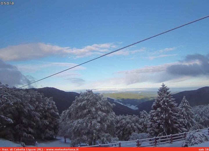 Risveglio con neve nelle alte valli alessandrine: foto e timelapse