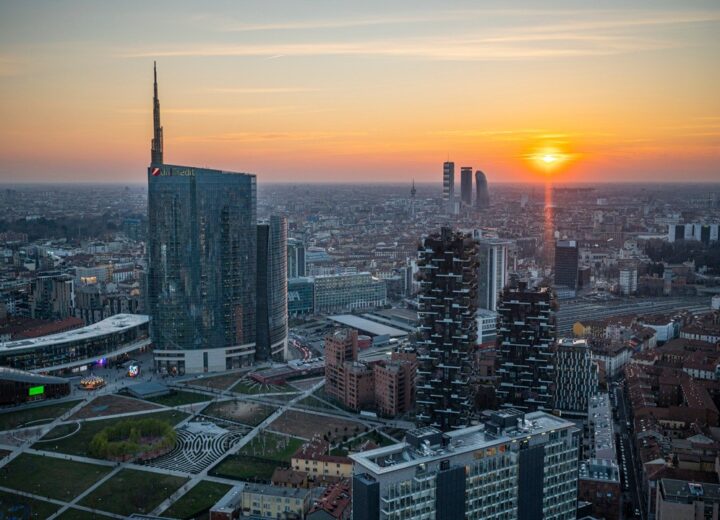 Festa della Mamma a Palazzo Lombardia: visite gratuite al Belvedere con vista su Milano