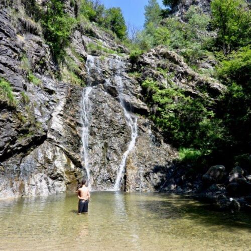 La cascata segreta nel bosco che sembra uscita dall’Asia – Piemonte da scoprire