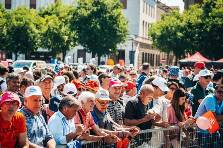Il Giro ad Alessandria: oltre 80 scatti per rivivere una giornata in rosa