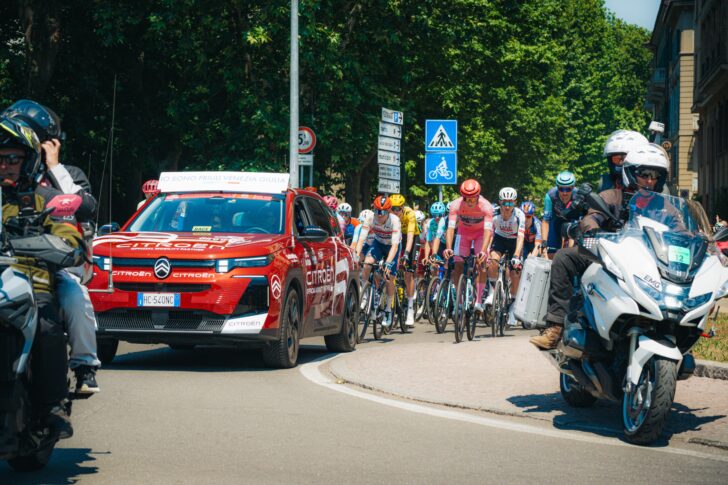 Il Giro ad Alessandria: oltre 80 scatti per rivivere una giornata in rosa