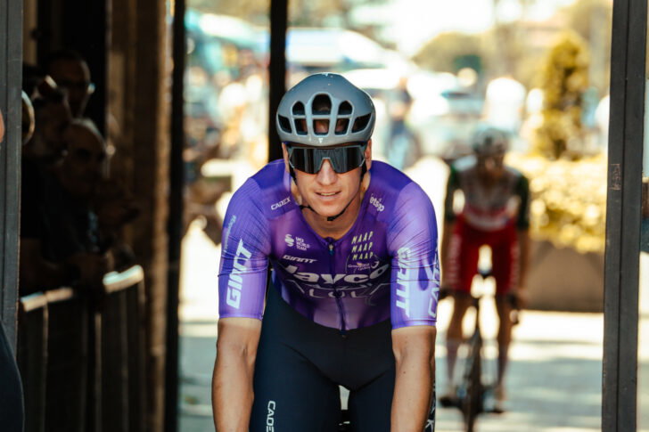 Il Giro d’Italia colora di rosa Voghera: le foto di Vasco Pastorino
