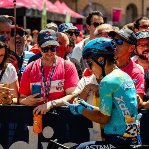 Il Giro d’Italia colora di rosa Voghera: le foto di Vasco Pastorino