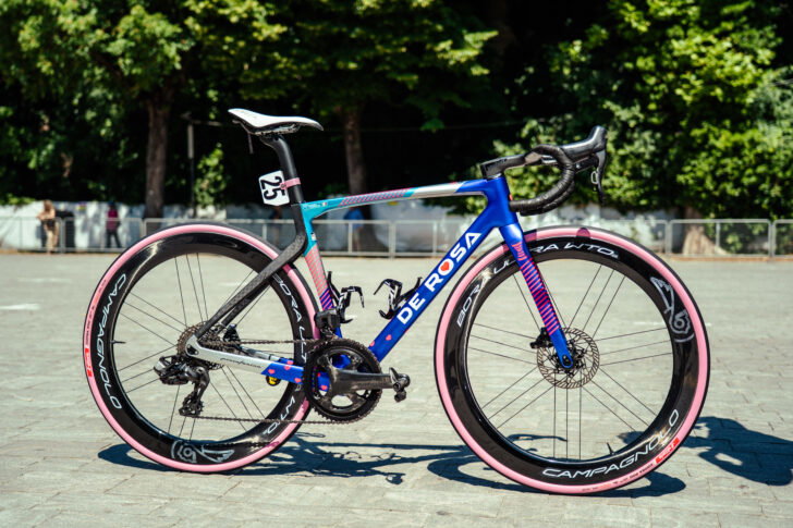 Il Giro d’Italia colora di rosa Voghera: le foto di Vasco Pastorino