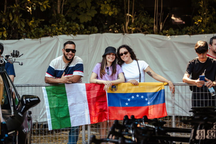 Il Giro d’Italia colora di rosa Voghera: le foto di Vasco Pastorino