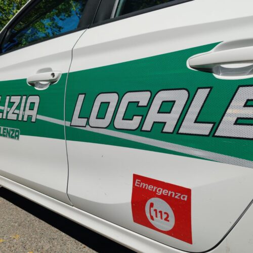 Dal controllo di un’auto emerge una rete di “auto fantasma”