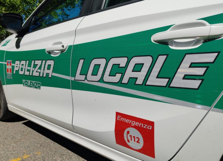 Dal controllo di un’auto emerge una rete di “auto fantasma”
