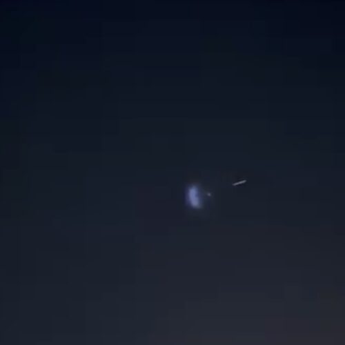 Spirale luminosa nel cielo di Alessandria: ecco cosa c’era davvero dietro il fenomeno