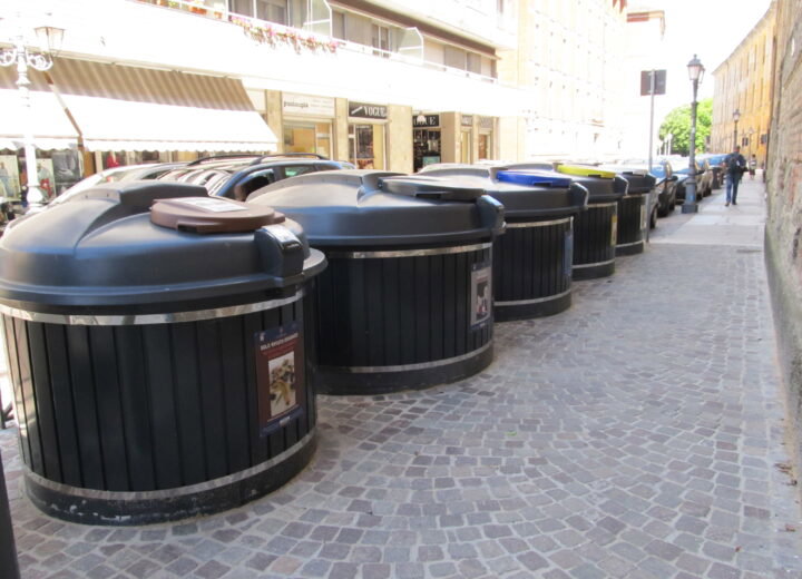 Nuove isole ecologiche con accesso tramite card: lavori a Casale da lunedì 11 maggio
