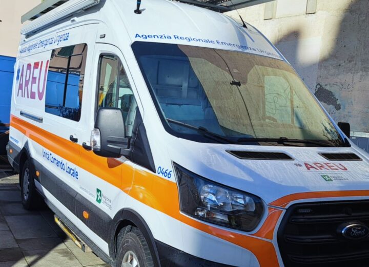 Ciclista investito da un camion lungo la Sp234. Portato in codice rosso all’ospedale di Pavia
