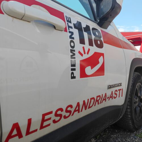 Auto ribaltata tra San Germano e Occimiano: ferito un uomo