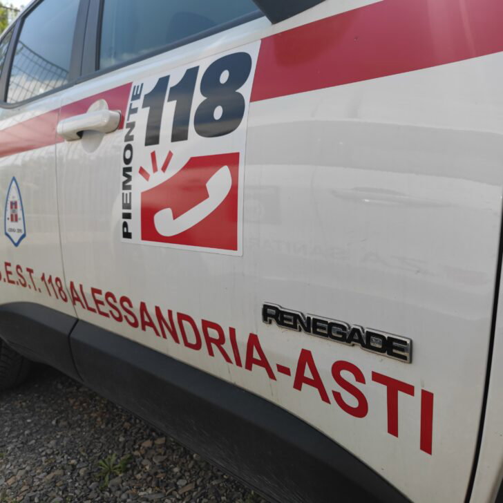Scontro tra una bici e un’auto a Casale: il ciclista non ce l’ha fatta