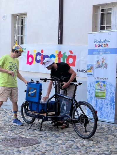 Una pedalata ad Alessandria per piccoli e adulti: grande partecipazione a Bimbimbici/Bicincittà