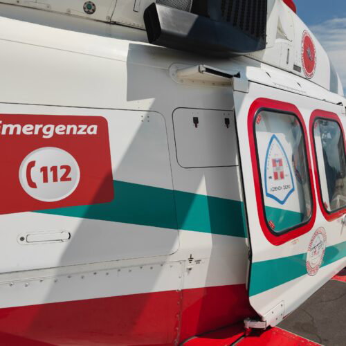Dentro la centrale del 118 di Alessandria: oltre 70 mila chiamate nel 2025, soprattutto codici verdi