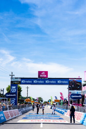 Aspettando la partenza del Giro ad Alessandria: le foto della tappa a Novi Ligure