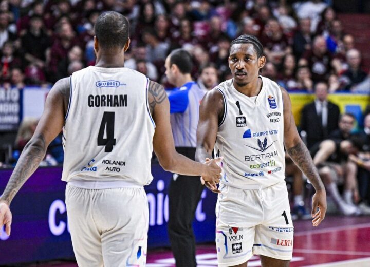 Bertram Derthona, falsa partenza ai playoff: Venezia si impone in gara 1