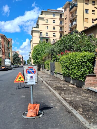 Partiti i lavori per rifare i marciapiedi tra via dei Mille e via Monte Pasubio a Novi Ligure
