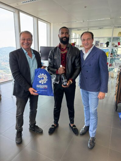 Wrestling a Torino: la superstar Montez Ford accolto al Grattacielo Piemonte