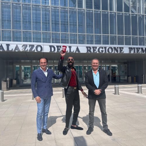 Wrestling a Torino: la superstar Montez Ford accolto al Grattacielo Piemonte