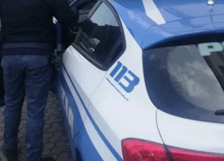 Festa abusiva in una cascina: interviene la Polizia, denunciato il proprietario