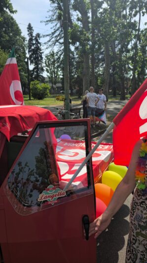 Una festa di colori: ad Alessandria è partito il corteo del Pride