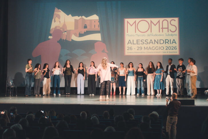 Ad Alessandria Sarah Toscano e il regista Luca Ribuoli per la proiezione del film campione d’incassi su Netflix