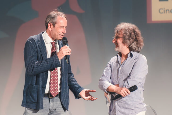 Ad Alessandria Sarah Toscano e il regista Luca Ribuoli per la proiezione del film campione d’incassi su Netflix