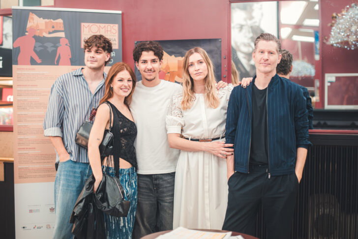 Ad Alessandria Sarah Toscano e il regista Luca Ribuoli per la proiezione del film campione d’incassi su Netflix