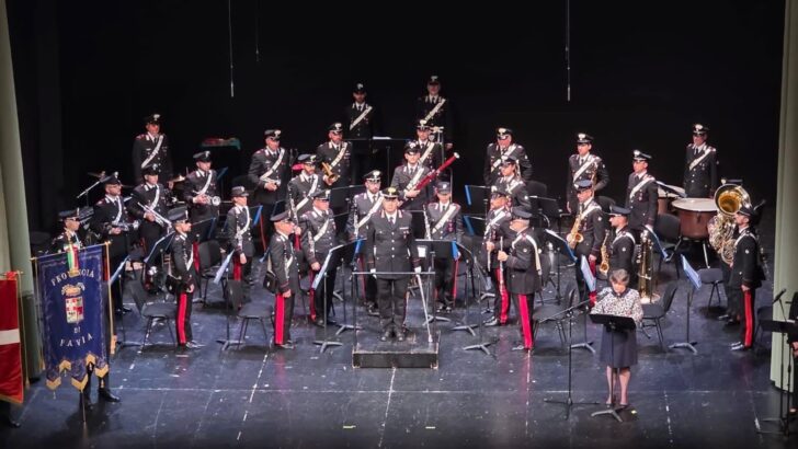 Dall’alzabandiera al concerto della Fanfara. Pavia celebra gli 80 anni della Repubblica