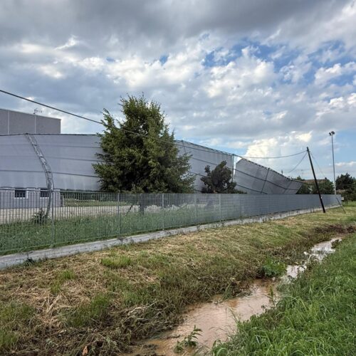 Dopo il temporale e la grandine la conta dei danni tra coperture divelte e campi danneggiati