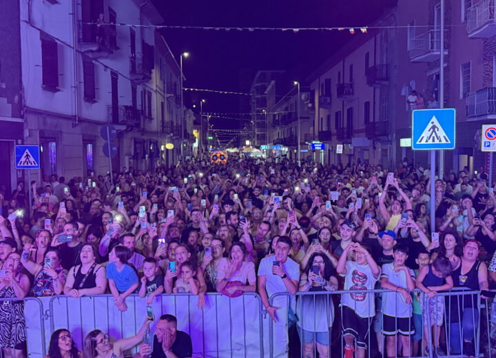 Notte Bianca da record al Cristo: migliaia di persone in strada per la festa del quartiere