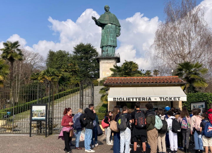 Sabato al San Carlone di Arona una caccia al tesoro tra storia e curiosità per i più piccoli