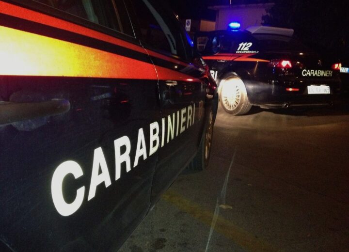 Rissa in via Vela a Ovada. Carabinieri fermano alcune persone coinvolte