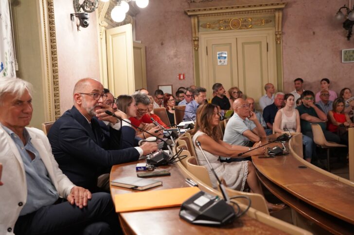 Primo consiglio comunale a Voghera: Affronti presidente e Acciaioli vicepresidente