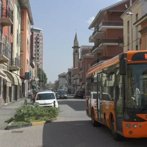Bus 2 spostato su corso Acqui, Serra: “Nessun taglio al servizio, il quartiere Cristo avrà più fermate”