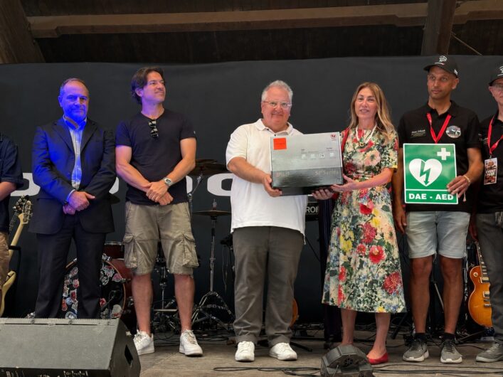 Grazie al Dodge Day un nuovo defibrillatore per la Polizia Locale di Voghera. Tutte le pattuglie ora dotate di DAE
