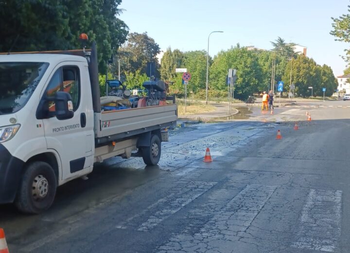 Guasto alla conduttura idrica: alcune vie del quartiere Cristo senza acqua