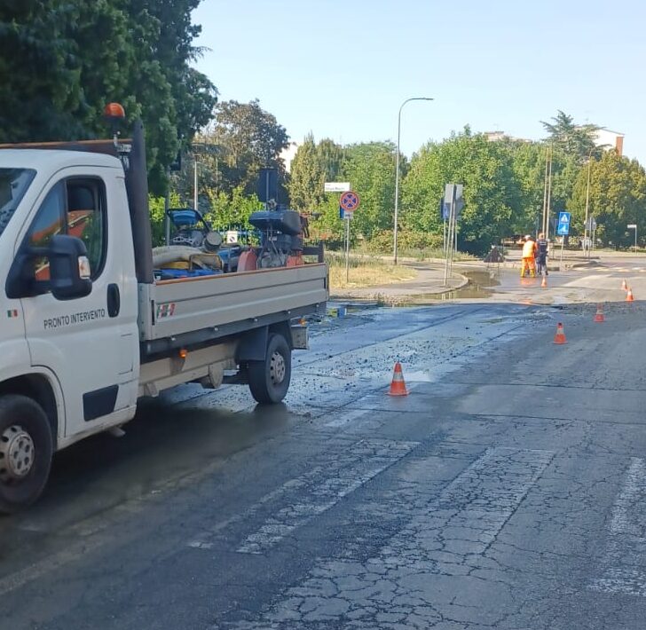 Guasto alla conduttura idrica: alcune vie del quartiere Cristo senza acqua