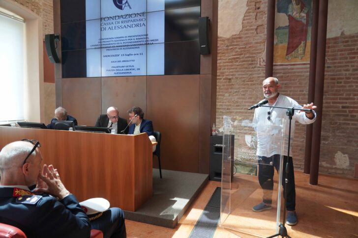 Nuove ambulanze grazie alla Fondazione CrAl e una sfida che va oltre i mezzi: “Ora servono nuovi volontari”