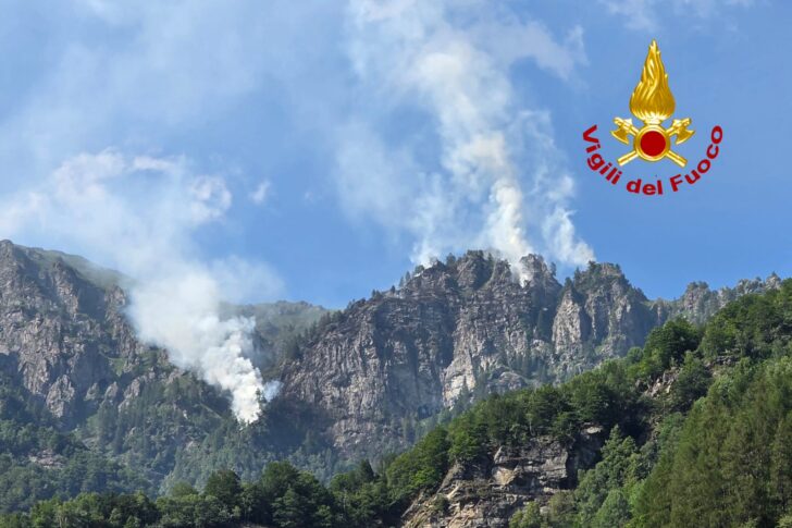 L’Alto Piemonte brucia: roghi in Valsesia e in Ossola