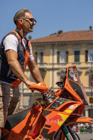 Motoraduno Madonnina dei Centauri: le foto della sfilata in piazza Garibaldi ad Alessandria